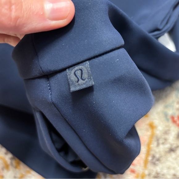 Lululemon blue On The Move Pant True Navy size 2 - Picture 12 of 12